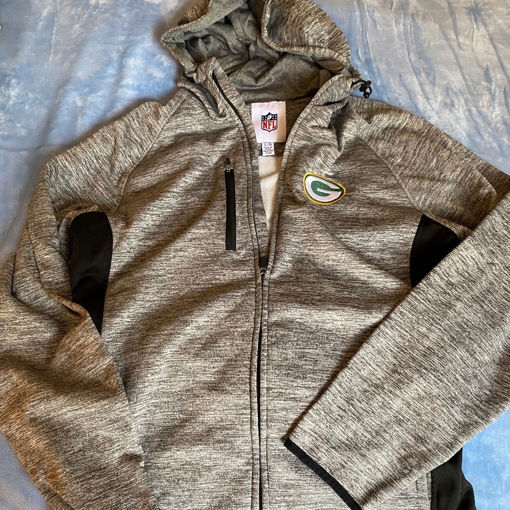 Packers NFL large size mens zip up hooded quality sweatshirt!